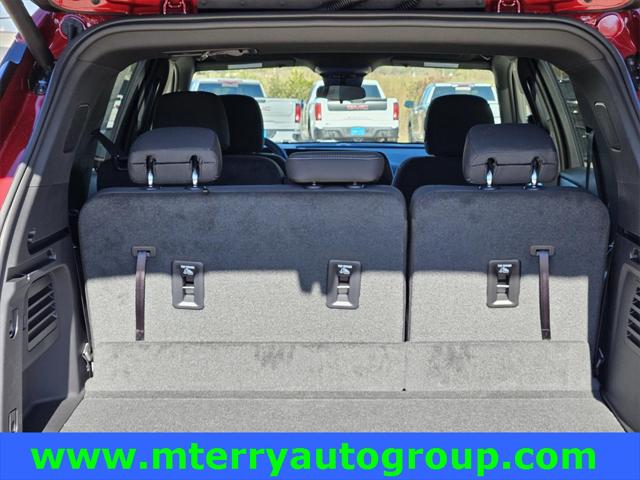 2025 Chevrolet Traverse FWD LT