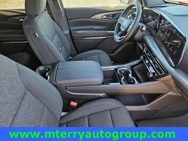 2025 Chevrolet Traverse FWD LT