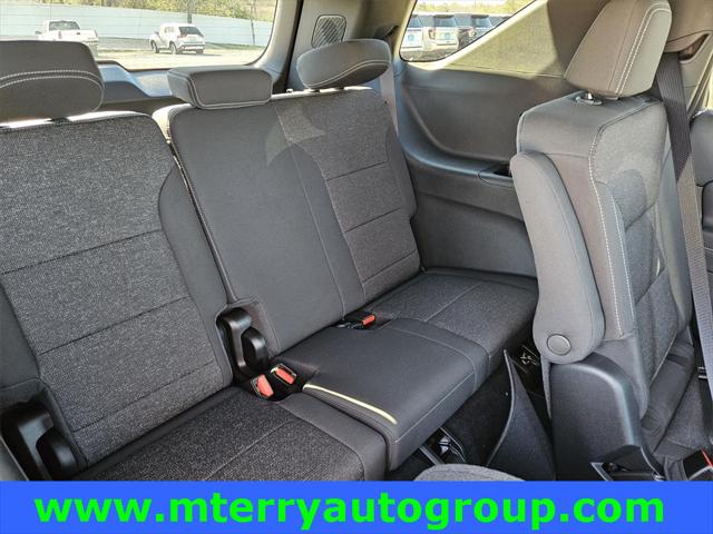 2025 Chevrolet Traverse FWD LT