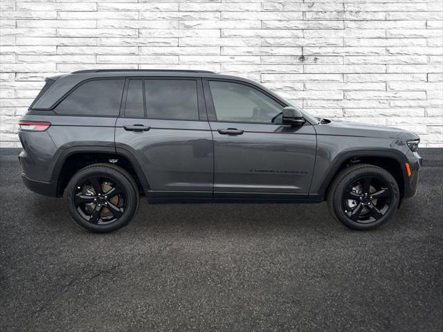 2025 Jeep Grand Cherokee GRAND CHEROKEE LIMITED 4X2