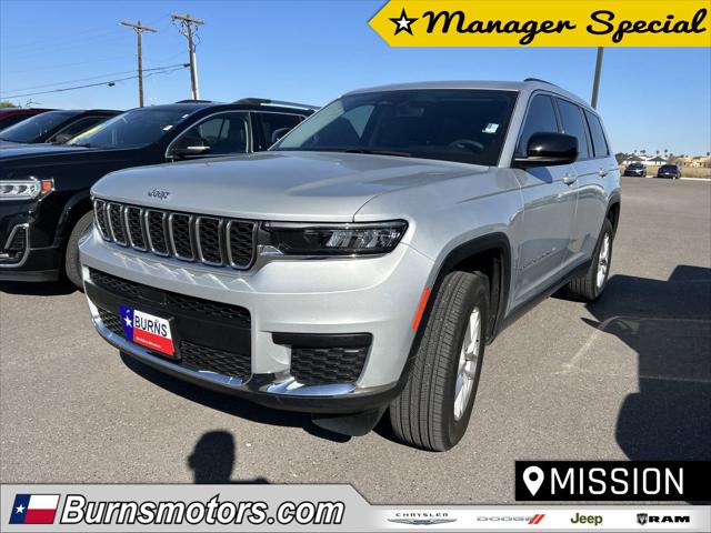 2023 Jeep Grand Cherokee L Laredo 4x2