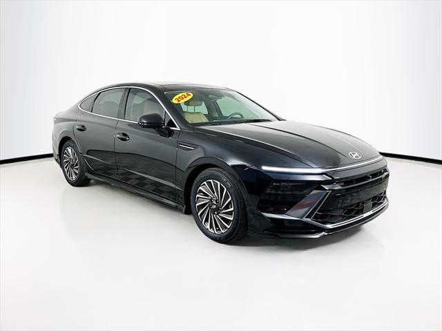 2024 Hyundai Sonata Hybrid