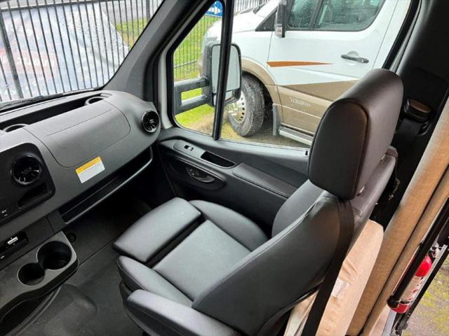 2020 Mercedes-Benz Sprinter 4500 Chassis Unknown
