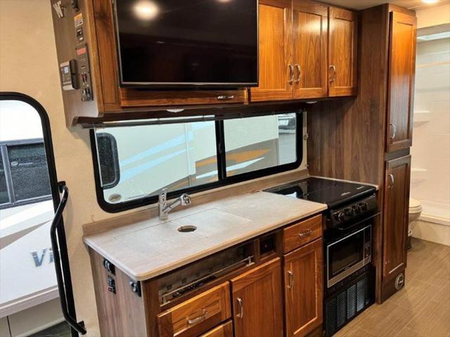 2020 Mercedes-Benz Sprinter 4500 Chassis Unknown