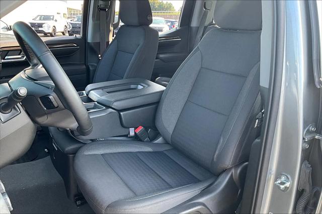 2023 Chevrolet Silverado 1500 4WD Crew Cab Short Bed LT with 2FL
