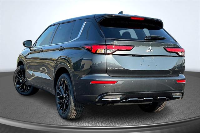 2024 Mitsubishi Outlander SE Black Edition w/Pano Roof S-AWC