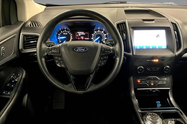 2020 Ford Edge SE