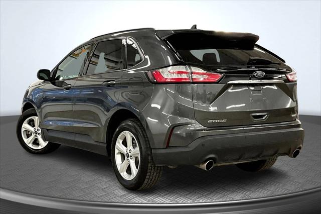2020 Ford Edge SE