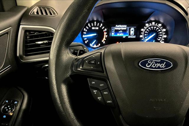 2020 Ford Edge SE