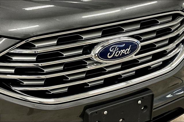 2020 Ford Edge SE