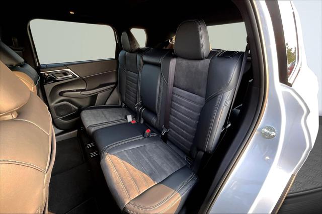 2024 Mitsubishi Outlander SE Black Edition S-AWC