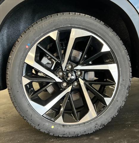 2024 Mitsubishi Outlander SE Black Edition w/Pano Roof S-AWC