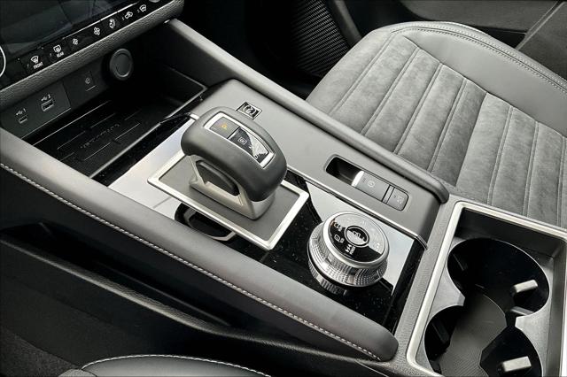 2025 Mitsubishi Outlander PHEV SE S-AWC