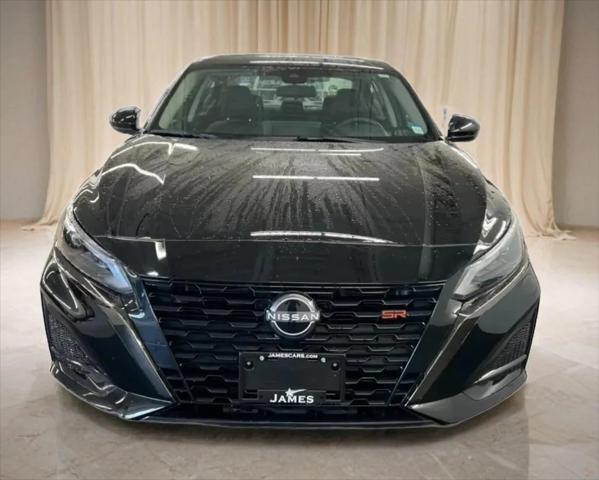 2023 Nissan Altima SR Intelligent AWD