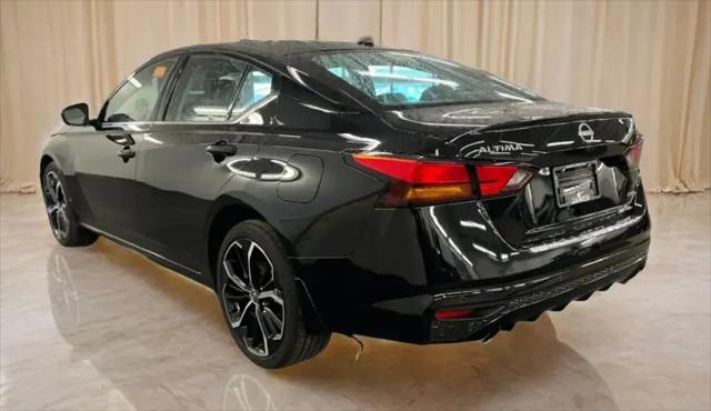 2023 Nissan Altima SR Intelligent AWD