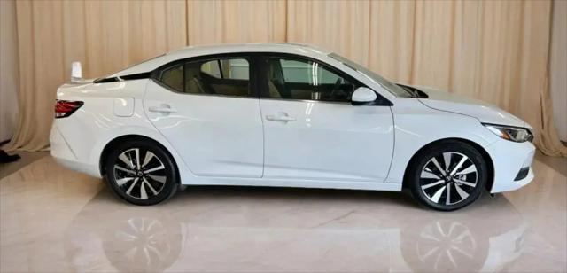 2022 Nissan Sentra SV Xtronic CVT