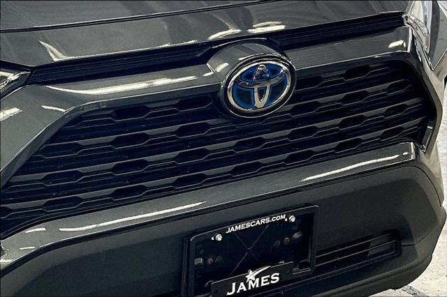 2021 Toyota RAV4 Hybrid XLE
