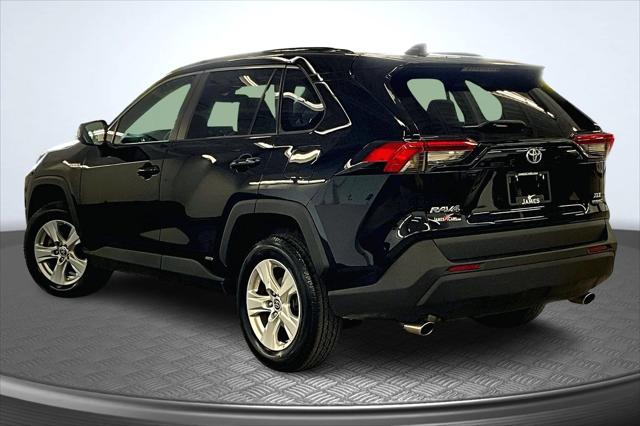 2021 Toyota RAV4 Hybrid XLE