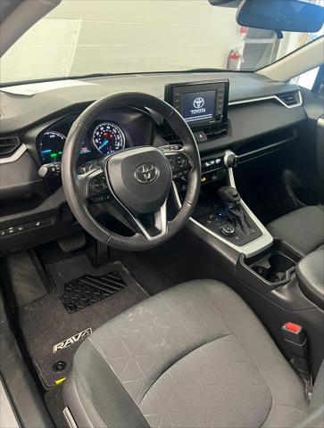 2021 Toyota RAV4 Hybrid XLE