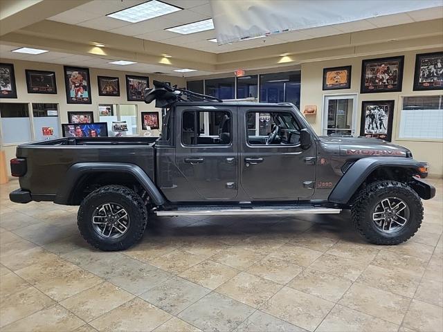 2025 Jeep Gladiator GLADIATOR MOJAVE 4X4