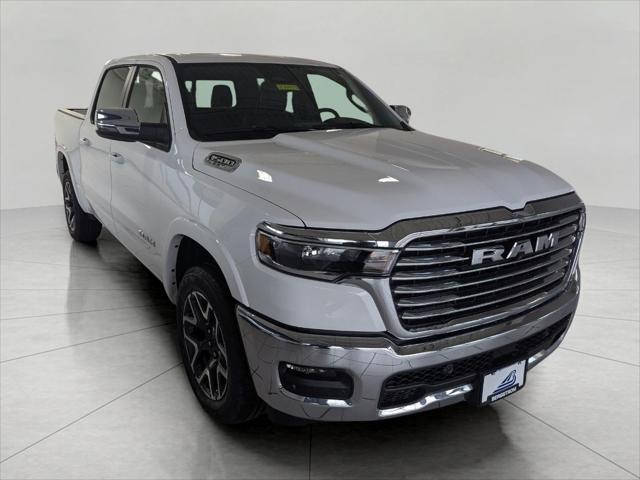 2025 RAM Ram 1500 RAM 1500 LARAMIE CREW CAB 4X4 57 BOX