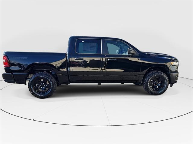 2025 RAM Ram 1500 RAM 1500 WARLOCK CREW CAB 4X4 57 BOX