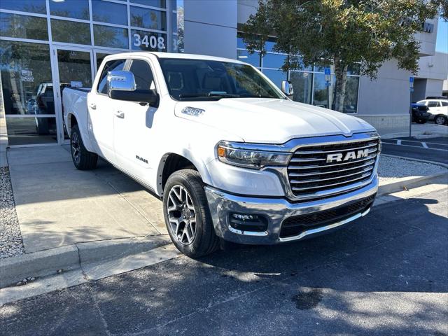 2025 RAM Ram 1500 RAM 1500 LARAMIE CREW CAB 4X4 57 BOX