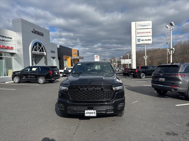 2025 RAM Ram 1500 RAM 1500 TRADESMAN CREW CAB 4X4 57 BOX