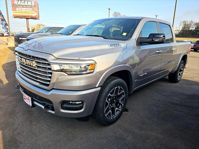2025 RAM Ram 1500 RAM 1500 LARAMIE CREW CAB 4X4 57 BOX