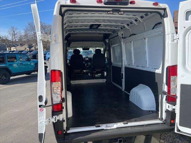 2025 Ram ProMaster Cargo Van Tradesman High Roof 159" WB w/Pass Seat