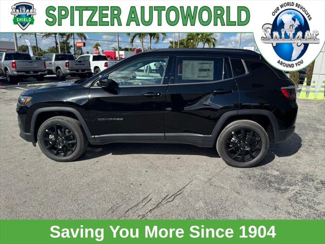 2025 Jeep Compass COMPASS LATITUDE 4X4