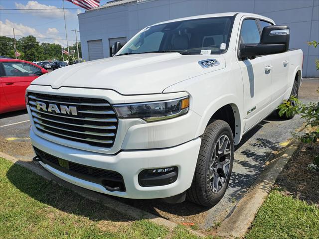 2025 RAM Ram 1500 RAM 1500 LARAMIE CREW CAB 4X4 57 BOX