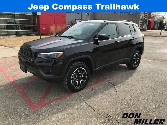 2025 Jeep Compass COMPASS TRAILHAWK 4X4