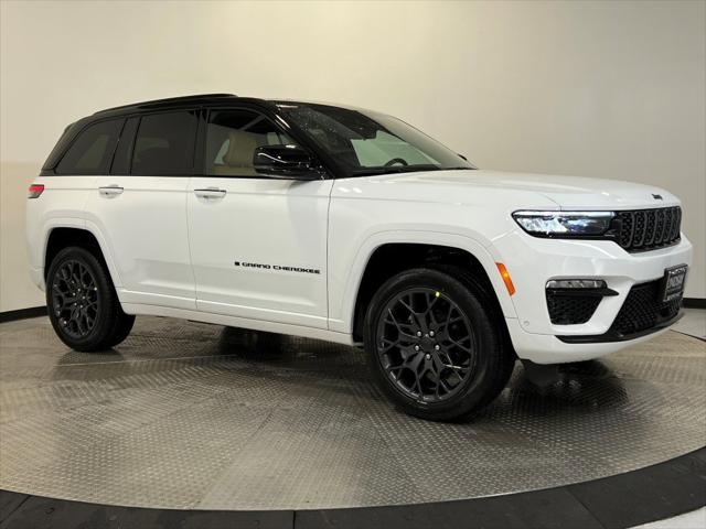 2025 Jeep Grand Cherokee GRAND CHEROKEE SUMMIT RESERVE 4X4