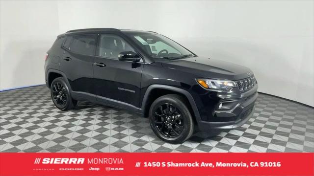 2025 Jeep Compass COMPASS LATITUDE 4X4