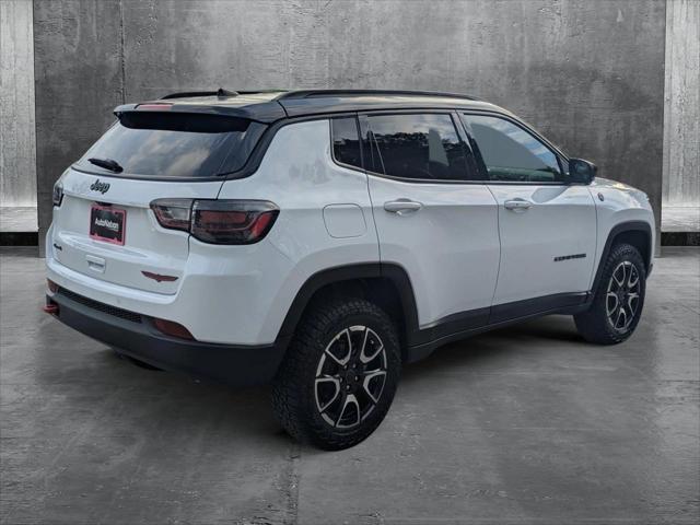 2025 Jeep Compass COMPASS TRAILHAWK 4X4
