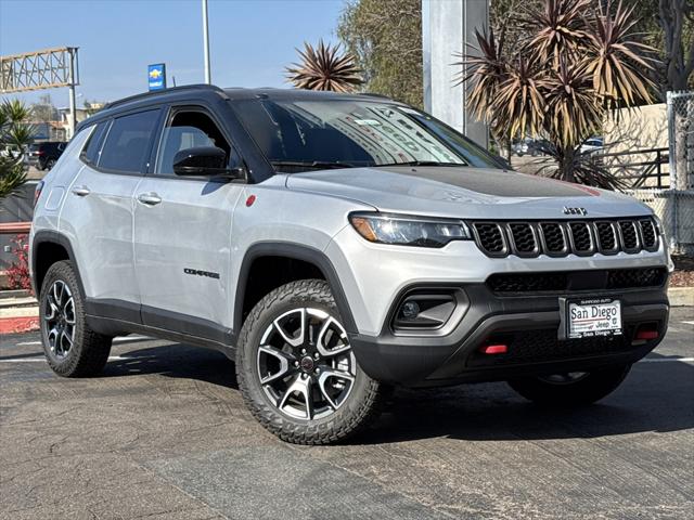 2025 Jeep Compass COMPASS TRAILHAWK 4X4