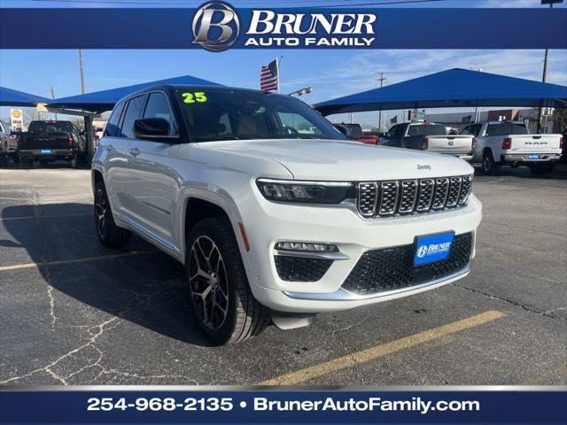 2025 Jeep Grand Cherokee GRAND CHEROKEE SUMMIT RESERVE 4X4