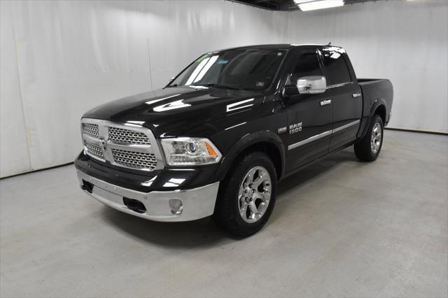 2017 RAM 1500 Laramie Crew Cab 4x4 57 Box