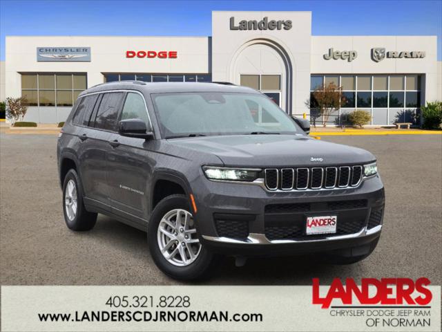 2023 Jeep Grand Cherokee L Laredo 4x2