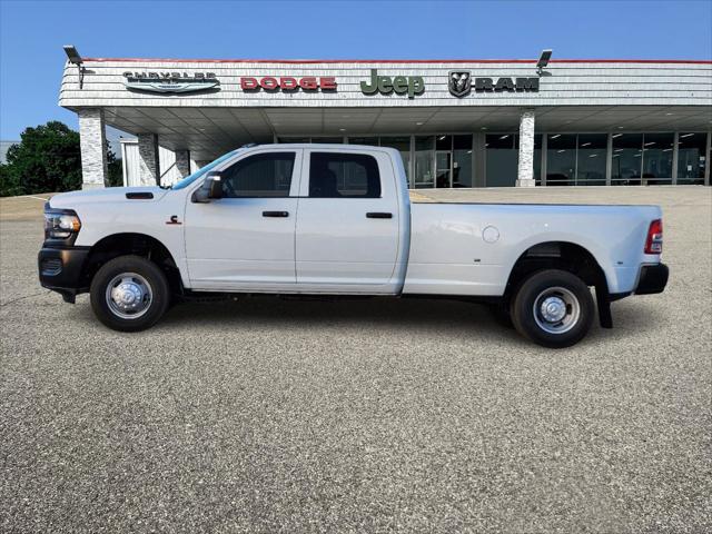 2024 RAM Ram 3500 RAM 3500 TRADESMAN CREW CAB 4X4 8 BOX