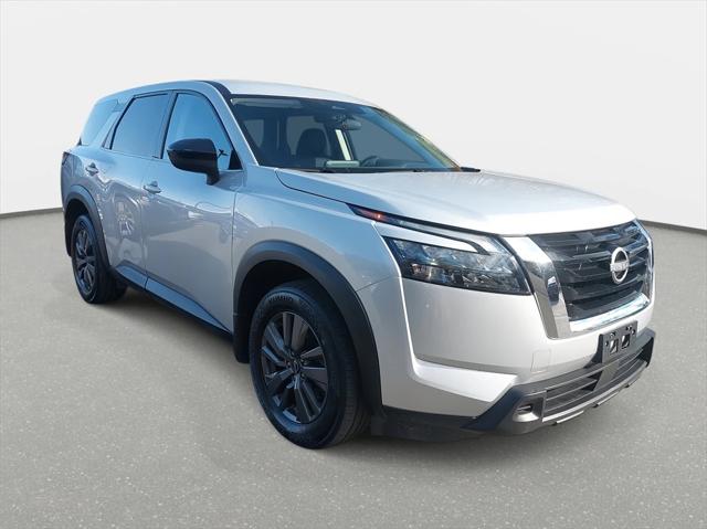 2023 Nissan Pathfinder S 4WD