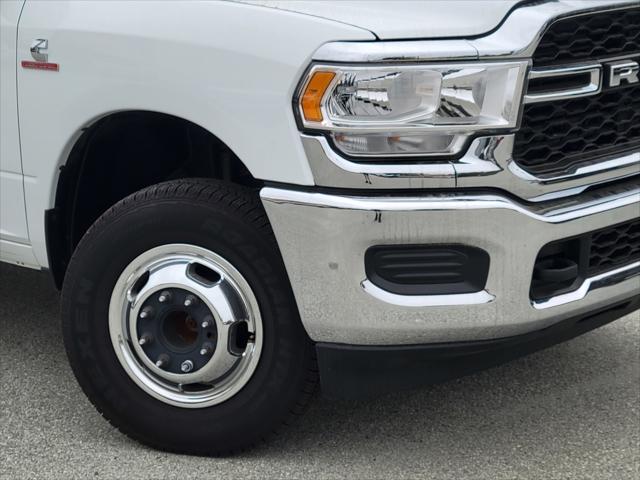 2024 RAM Ram 3500 Chassis Cab RAM 3500 TRADESMAN CREW CAB CHASSIS 4X4 60 CA