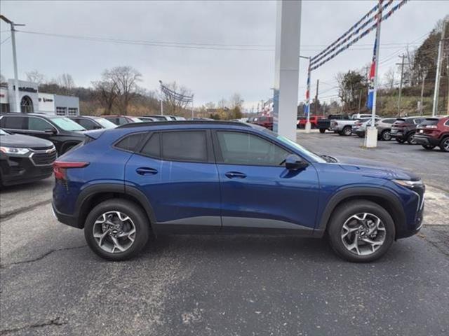 2024 Chevrolet Trax FWD LT