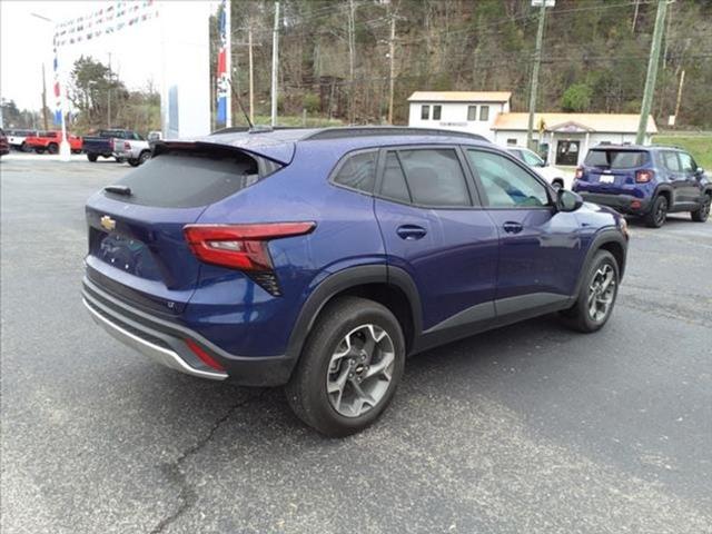 2024 Chevrolet Trax FWD LT