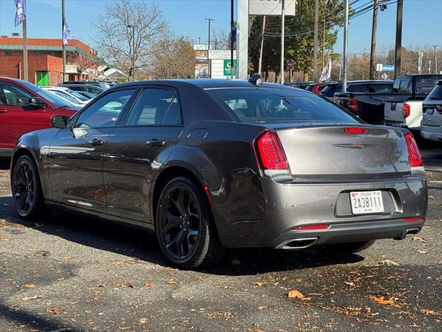 2022 Chrysler 300 S