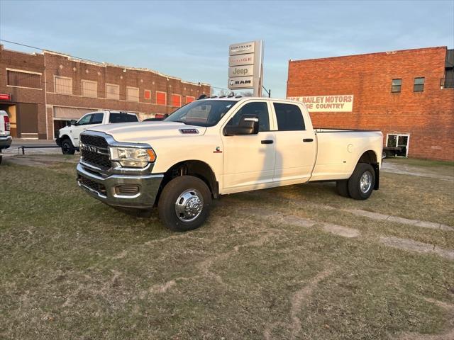 2024 RAM Ram 3500 RAM 3500 TRADESMAN CREW CAB 4X4 8 BOX