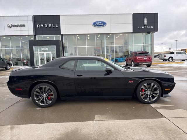 2014 Dodge Challenger SRT8