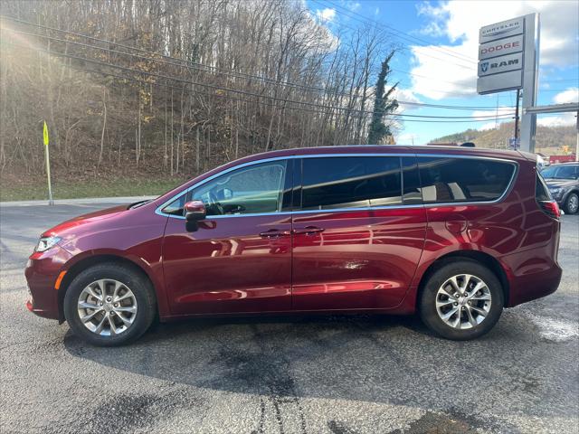 2023 Chrysler Pacifica Touring L AWD