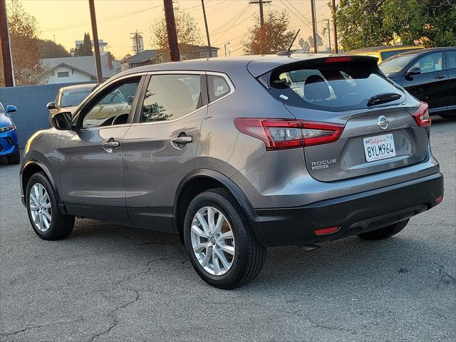 2022 Nissan Rogue Sport S FWD Xtronic CVT